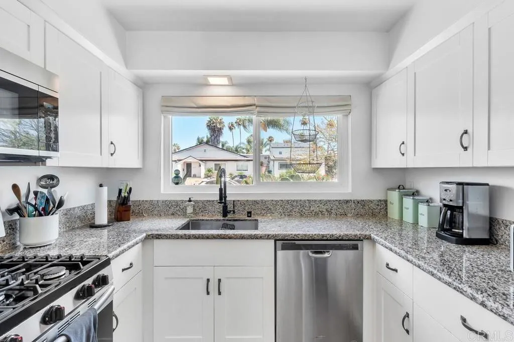 https://cdn.realtyfeed.com/cdn/127/306768580/19ad541d3a1693d4a0236a51d85e0563.webp