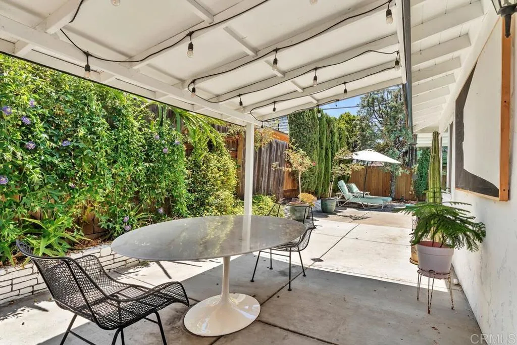 https://cdn.realtyfeed.com/cdn/127/306768580/acbaf76db27ddd6cb901fb55bdd59e8b.webp