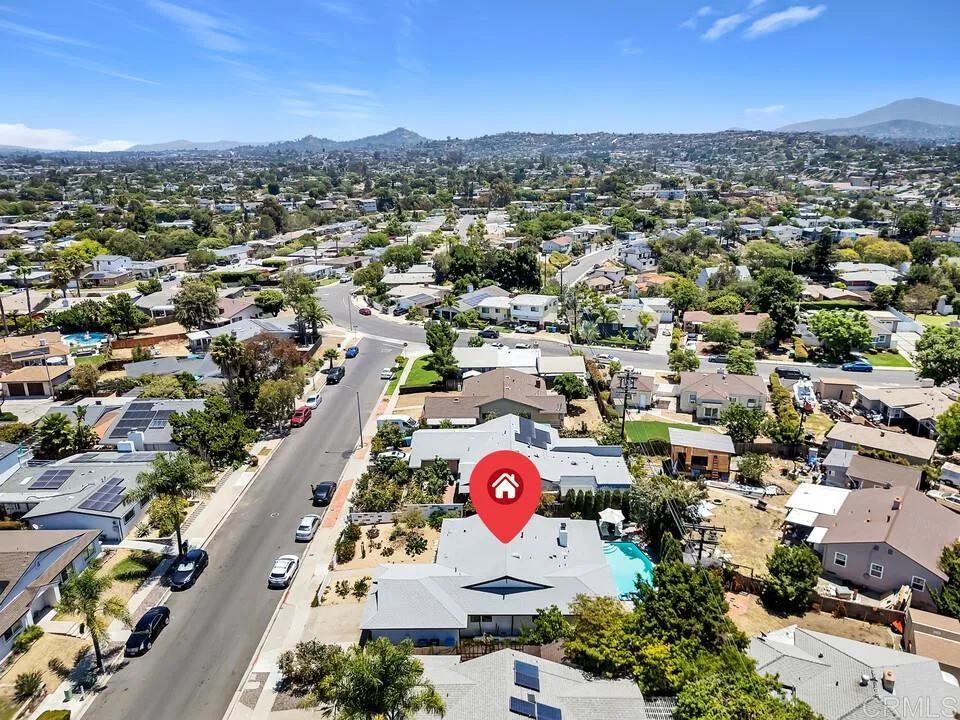 https://cdn.realtyfeed.com/cdn/127/306768580/c44866105cf12763ad637921397e43e1.webp