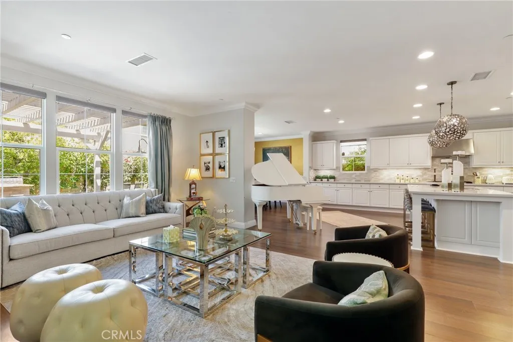 111 Bumblebee, Irvine, CA 92618 - Photo 4 of 50, Irvine, CA