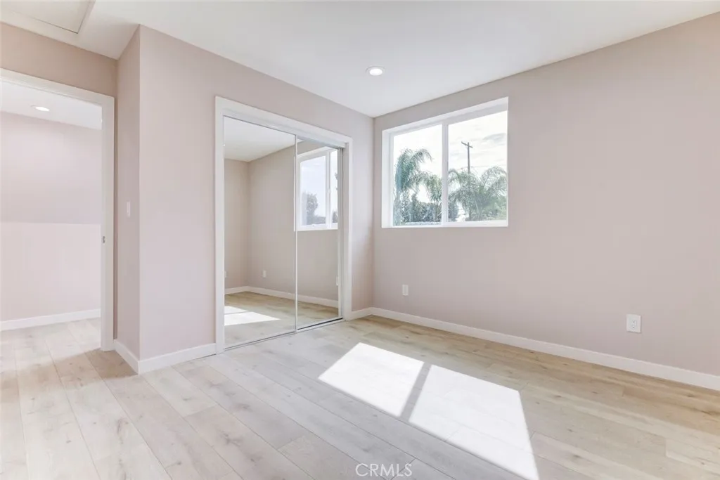 7302 N Firmament Avenue, Van Nuys, CA 91406 - Photo 4 of 11, Van Nuys, CA