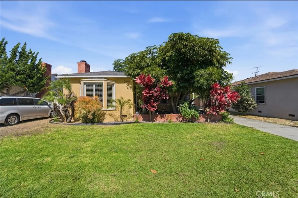 2840 Magnolia