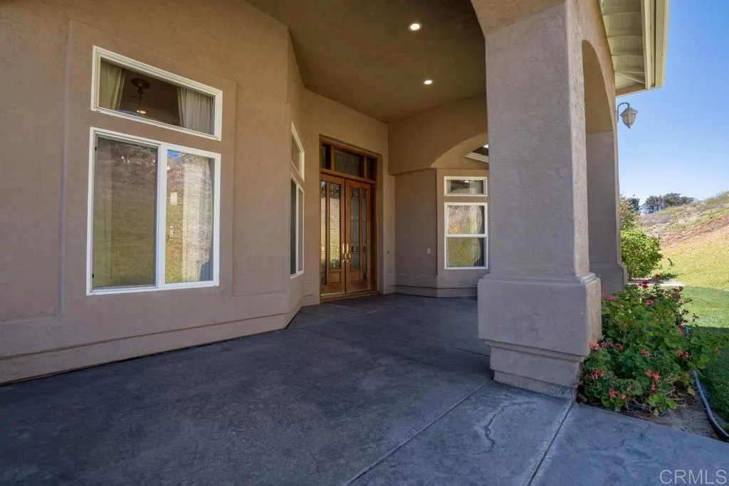 https://cdn.realtyfeed.com/cdn/127/306768615/9e1a006cf7d889434a9a0d7e45c03348.webp