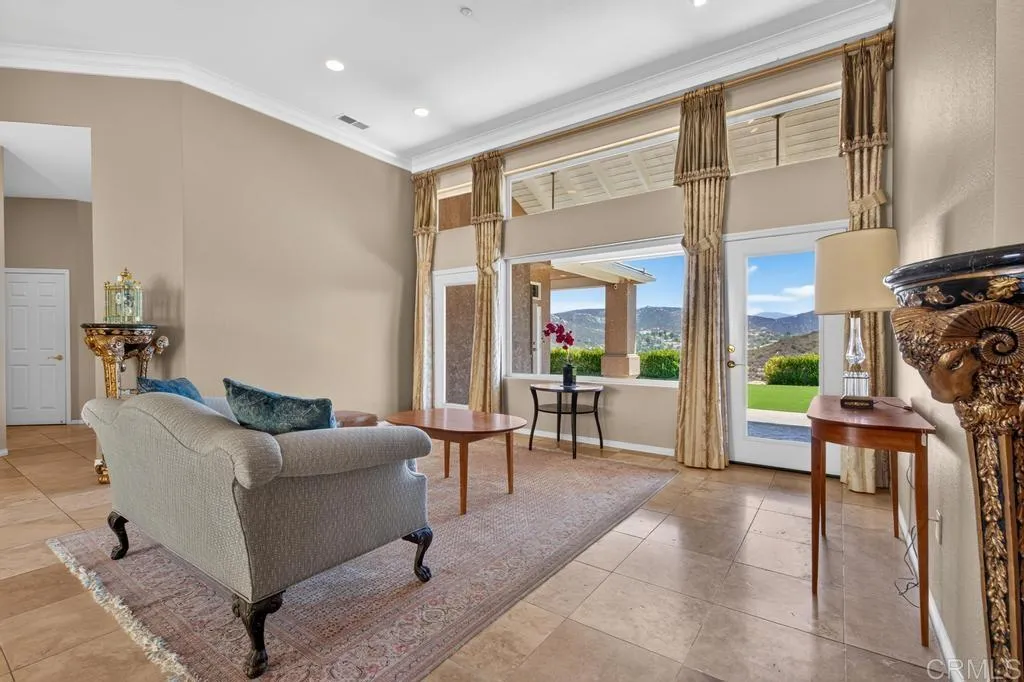 https://cdn.realtyfeed.com/cdn/127/306768615/a1d1a66b309aaa2bda97e555c3013aa5.webp