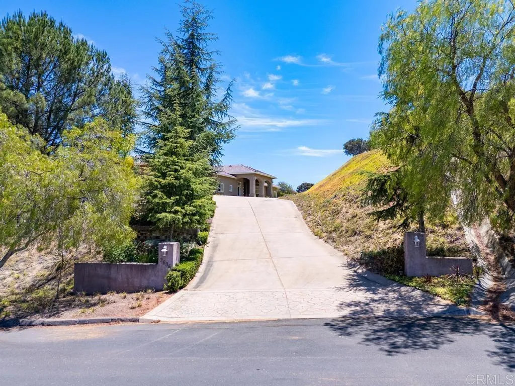 https://cdn.realtyfeed.com/cdn/127/306768615/c05dd3707fdcad196c12b0193dca475b.webp