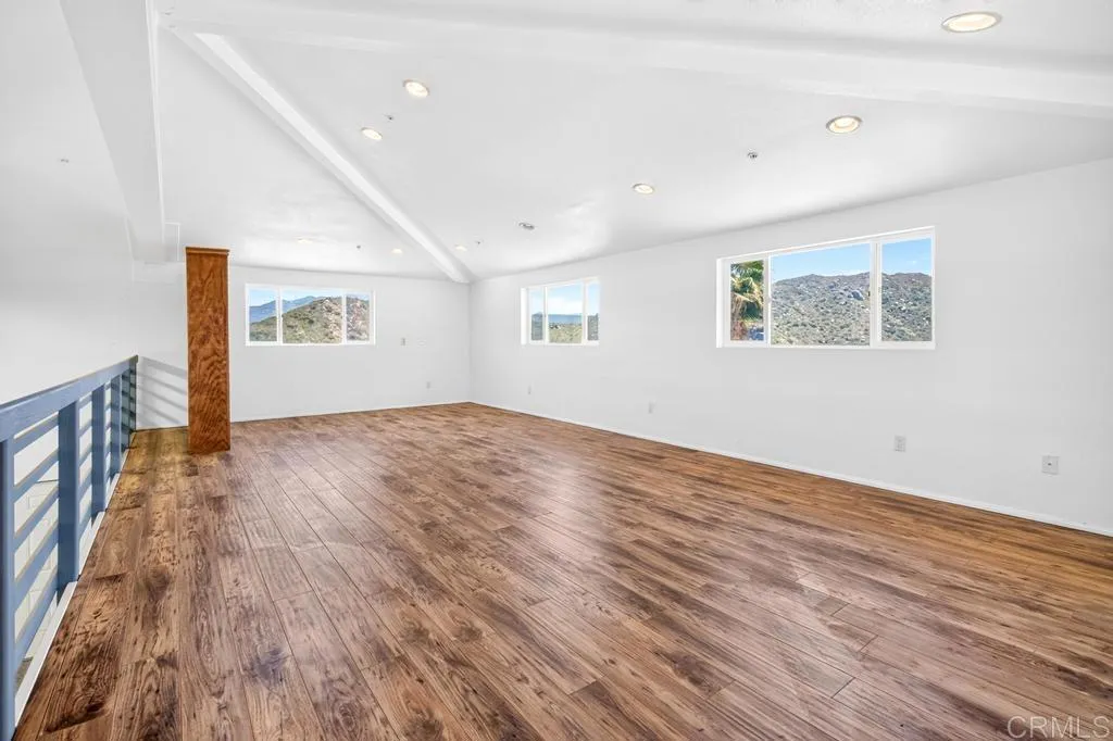 https://cdn.realtyfeed.com/cdn/127/306768615/cec06d6817d9dc73eea9021826d23b08.webp