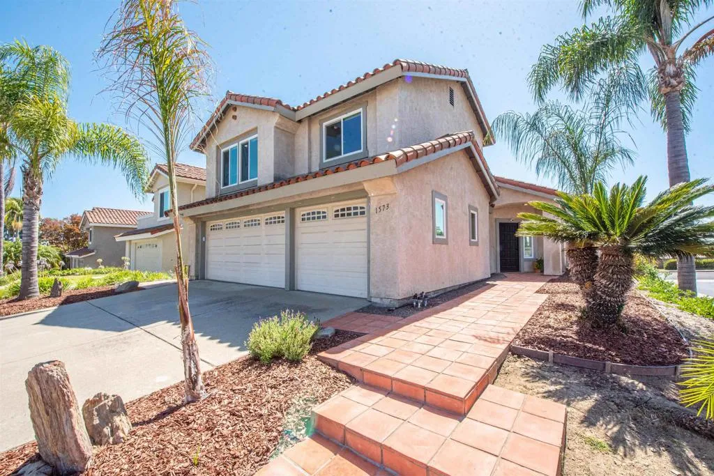 https://cdn.realtyfeed.com/cdn/127/306768617/121ef449e38ae5a4178afdd2fb5e088d.webp