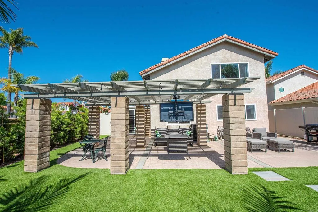 https://cdn.realtyfeed.com/cdn/127/306768617/60e3bf21faae3fb80b800a7fa5298cf1.webp