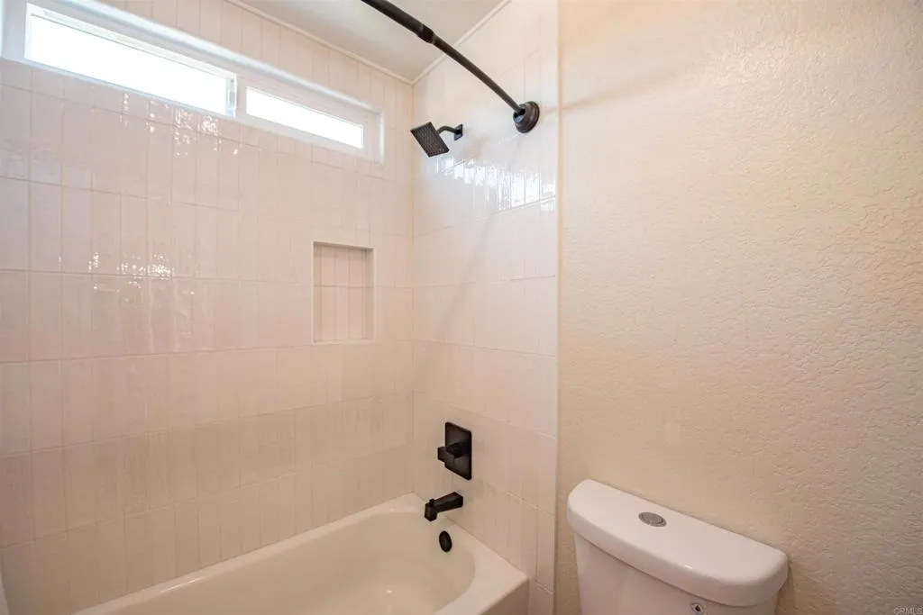https://cdn.realtyfeed.com/cdn/127/306768617/672f374532e0da3ed4e8f936dbfbb3e1.webp