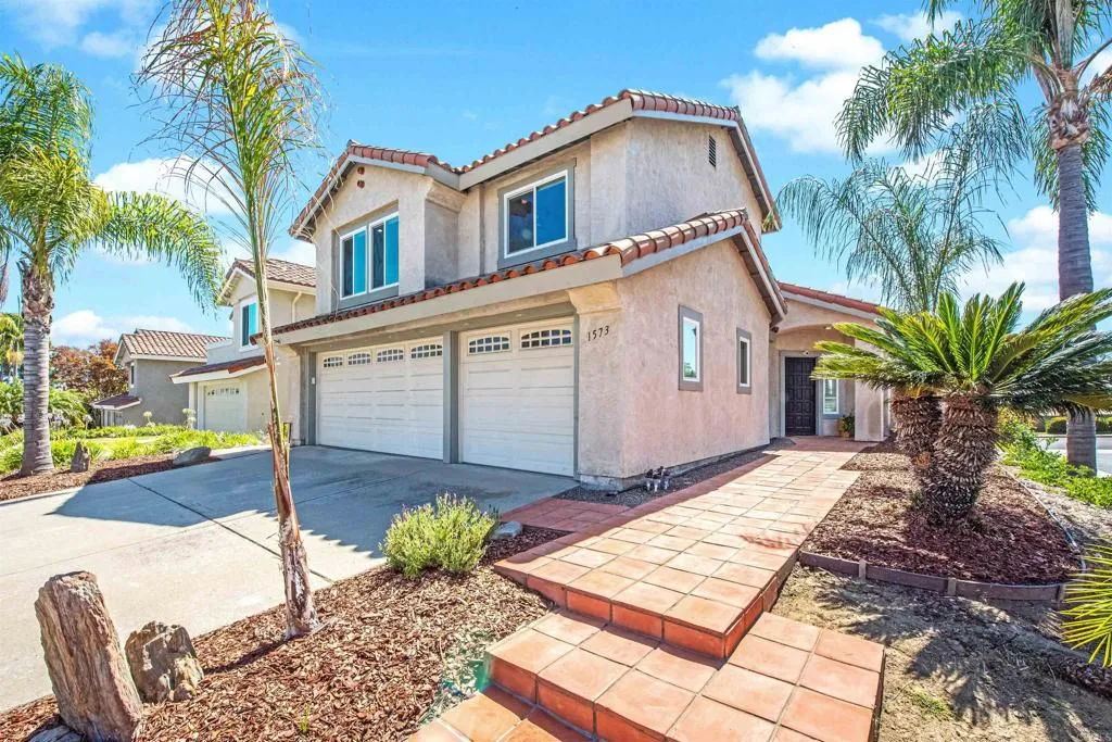 https://cdn.realtyfeed.com/cdn/127/306768617/6bd2dbf9a633376d526afb546b425251.webp
