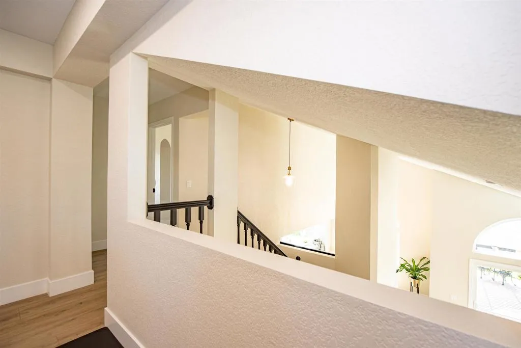 https://cdn.realtyfeed.com/cdn/127/306768617/7b39091f933120fe1131bddee14d530e.webp