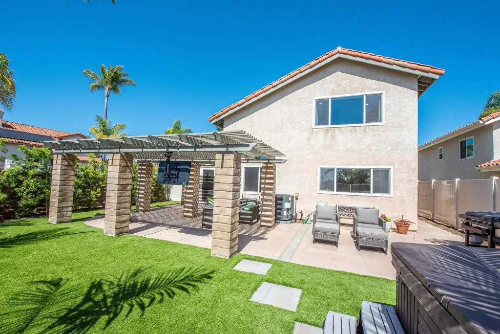 https://cdn.realtyfeed.com/cdn/127/306768617/dc947670730923f16c9cb7d4361e699d.webp