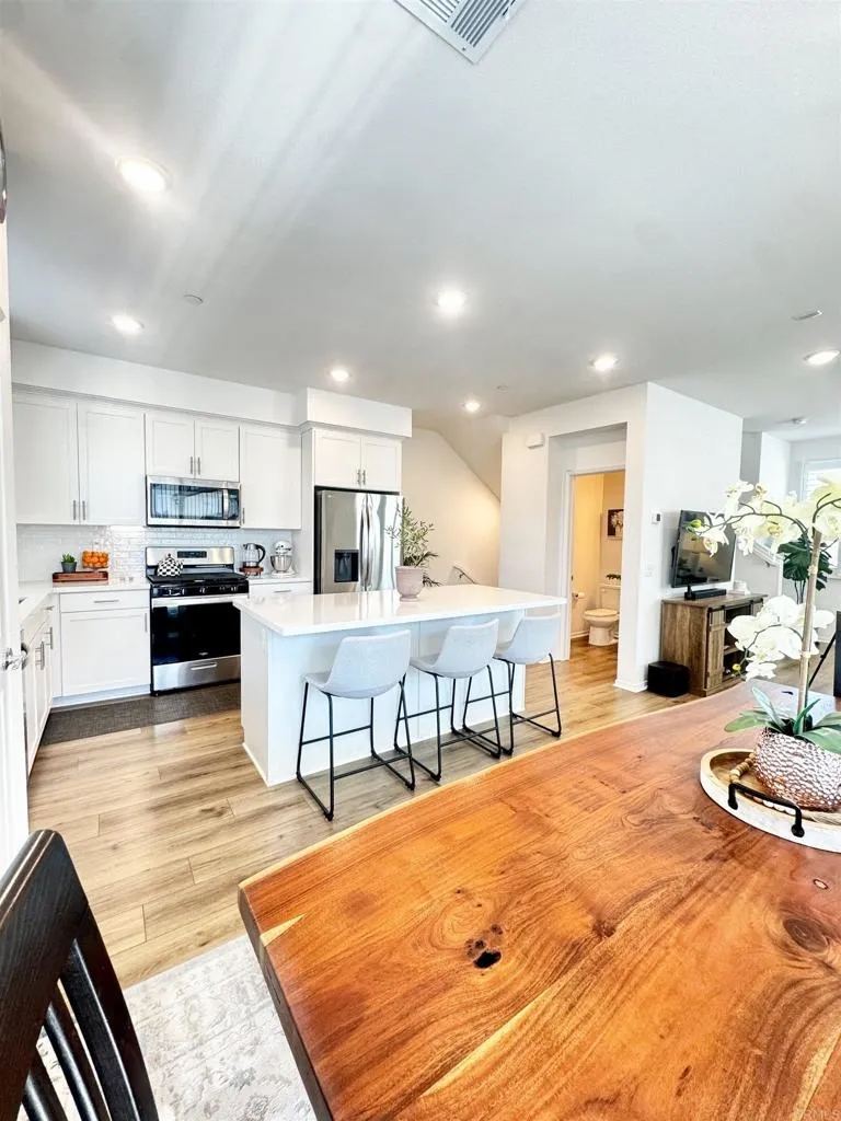 Photo #15: PTP2605330 Listing: Photo #15