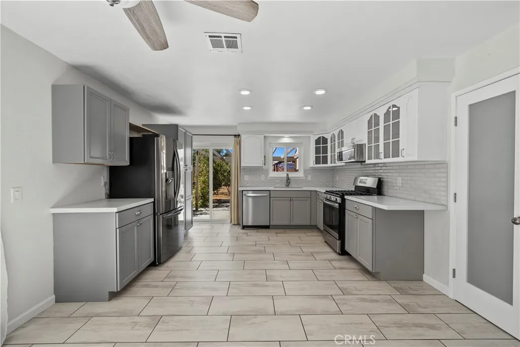 6205 Corinthian, Quartz Hill, CA 93536 - Photo 5 of 35, Quartz Hill, CA