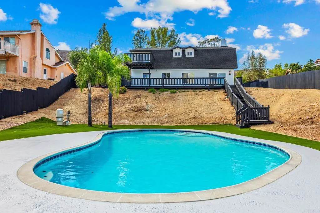 https://cdn.realtyfeed.com/cdn/127/306768666/3e390b2d1781acc66088d6c08a767fd8.webp