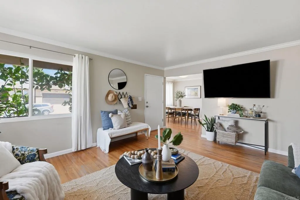 https://cdn.realtyfeed.com/cdn/127/306768684/3bf314103f9718674de385abb2d6b253.webp