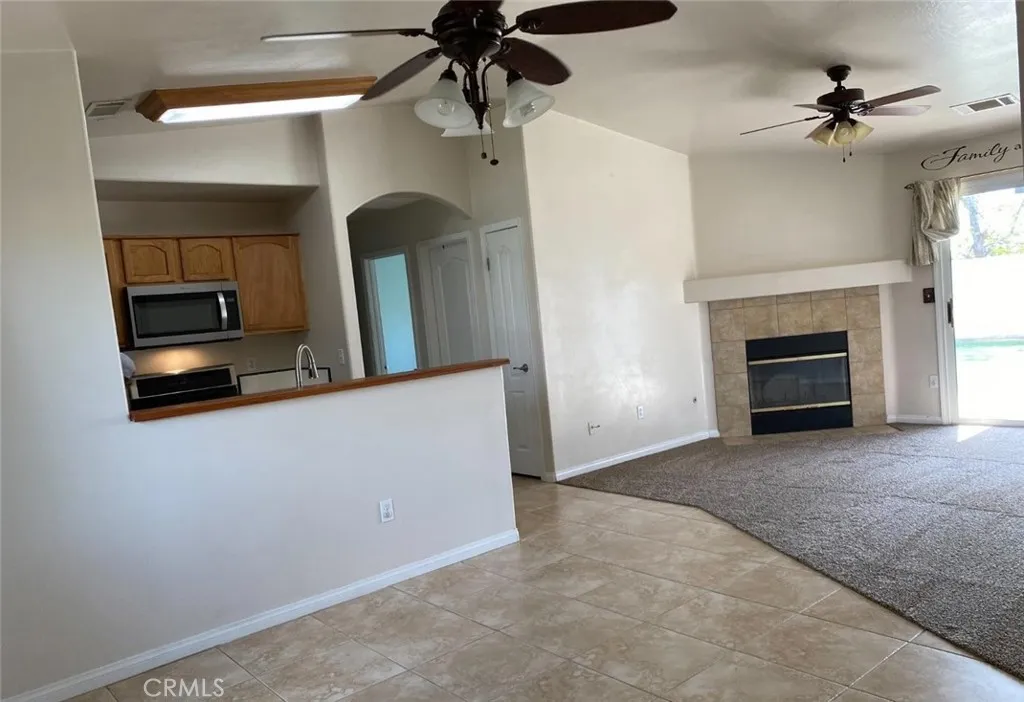 305 Tanner Michael, Bakersfield, CA 93308 - Photo 4 of 12, Bakersfield, CA