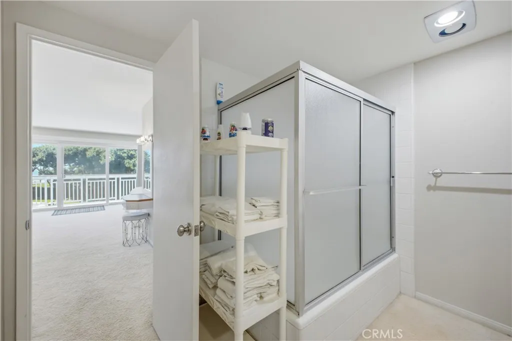 https://cdn.realtyfeed.com/cdn/127/306768731/a16dacb9a6c0e960dfadc9cc6fa1b4c0.webp