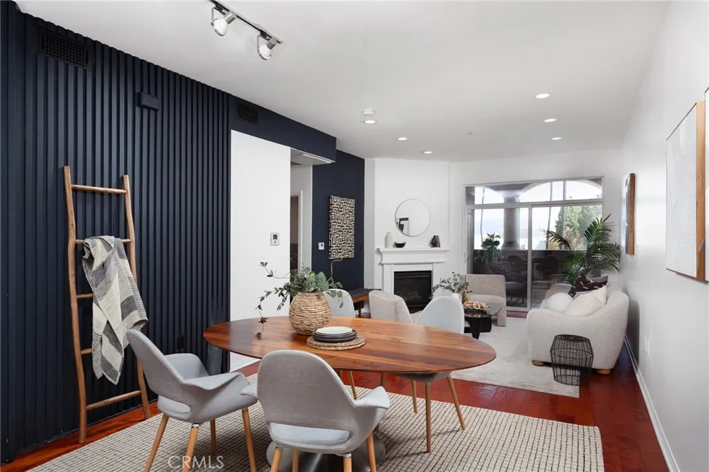 3750 Santa Rosalia Drive Unit 207, Los Angeles, CA 90008 - Photo 4 of 32, Los Angeles, CA