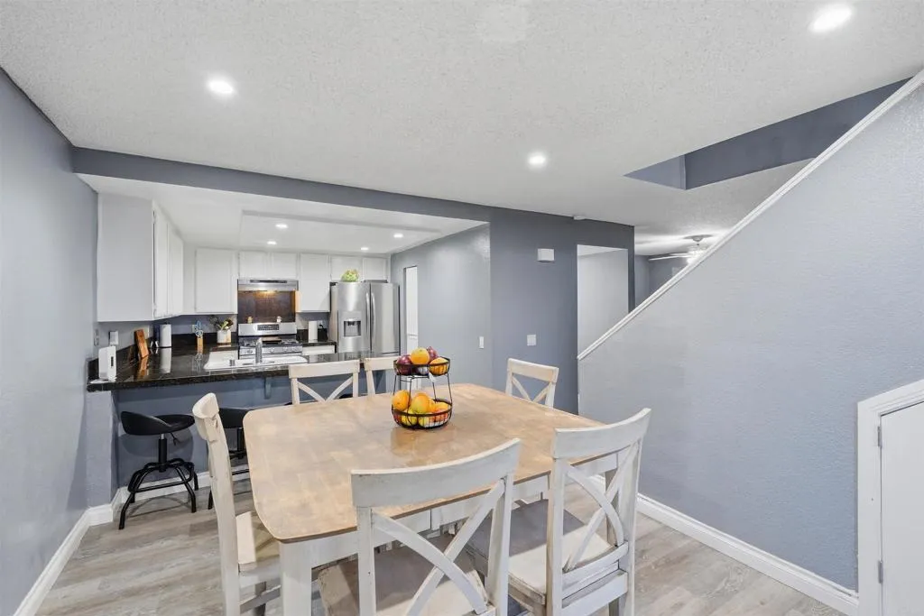 Photo #12: PTP2605334 Listing: Photo #12