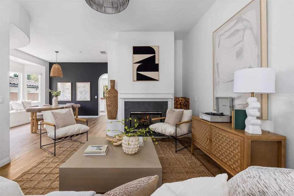 https://cdn.realtyfeed.com/cdn/127/306768752/5a8fdd099a94ef32c54a31905fed2096.webp