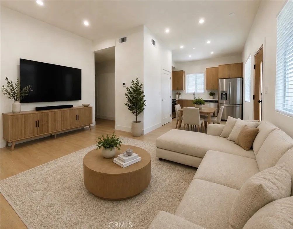 Winnetka, CA 91306