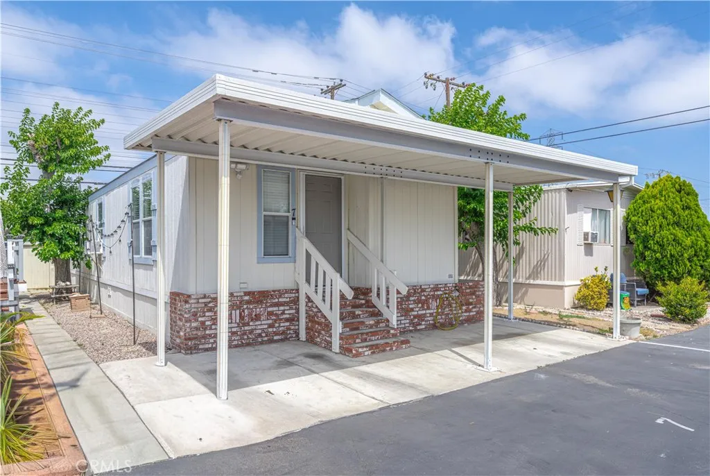 14272 Hoover Unit 7, Westminster, CA 92683 - Main photo, Westminster, CA