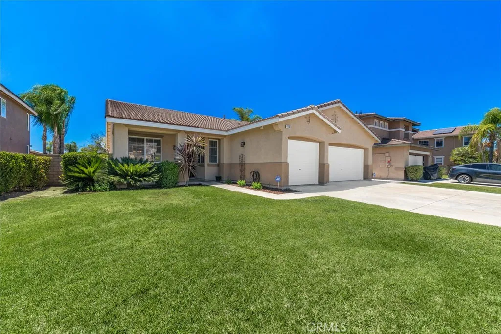 41196 Coolidge Circle, Murrieta, CA 92562 - Photo 2 of 42, Murrieta, CA