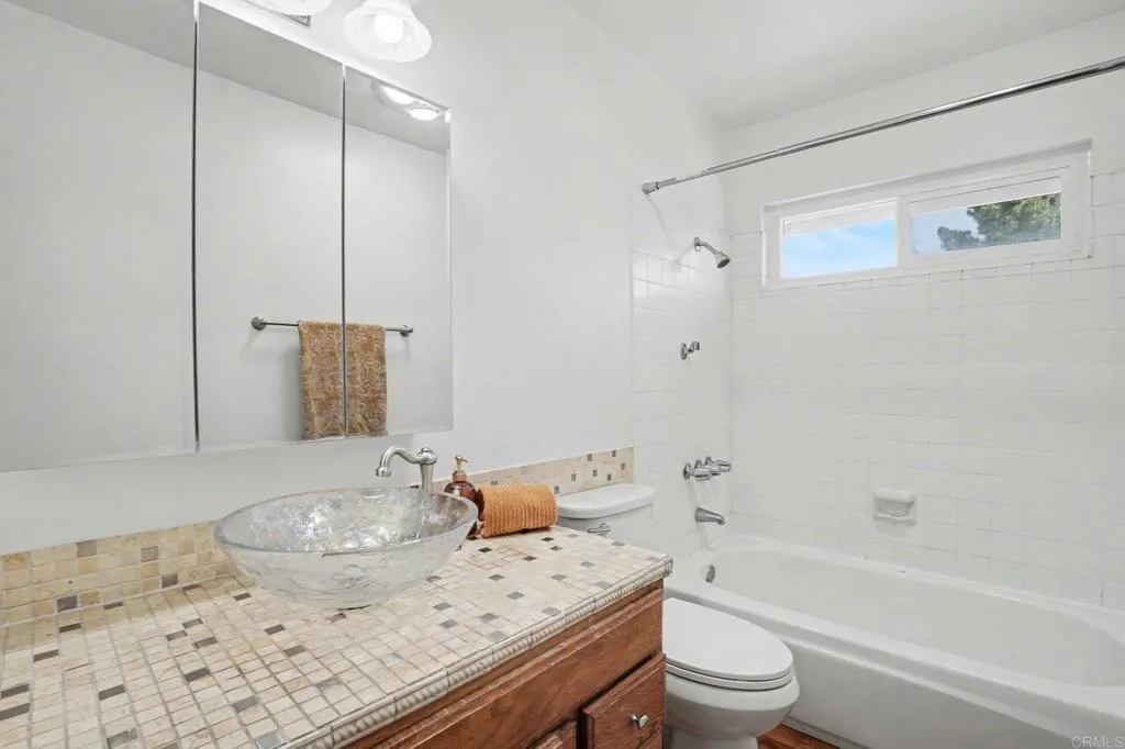 Photo #27: PTP2605338 Listing: Photo #27