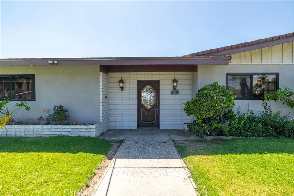 11852 Holly Street, Grand Terrace, CA 92313 - Photo 3 of 36, Grand Terrace, CA