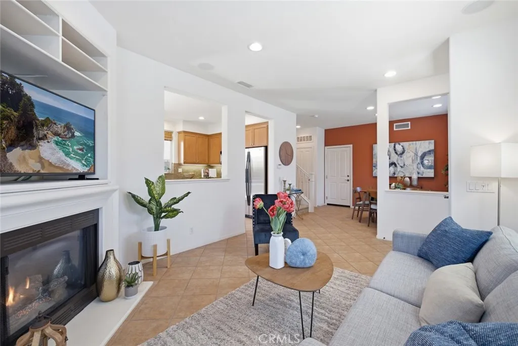 49 Trade Wind, Tustin, CA 92782 - Photo 2 of 44, Tustin, CA