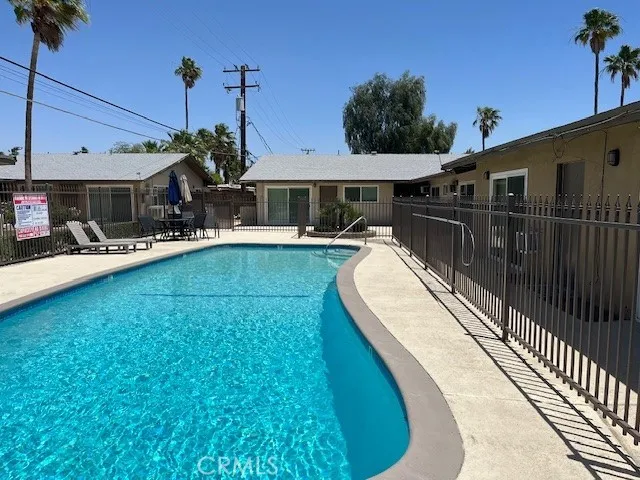 685 E Vista Chino Unit E, Palm Springs, CA 92262 - Photo 5 of 29, Palm Springs, CA