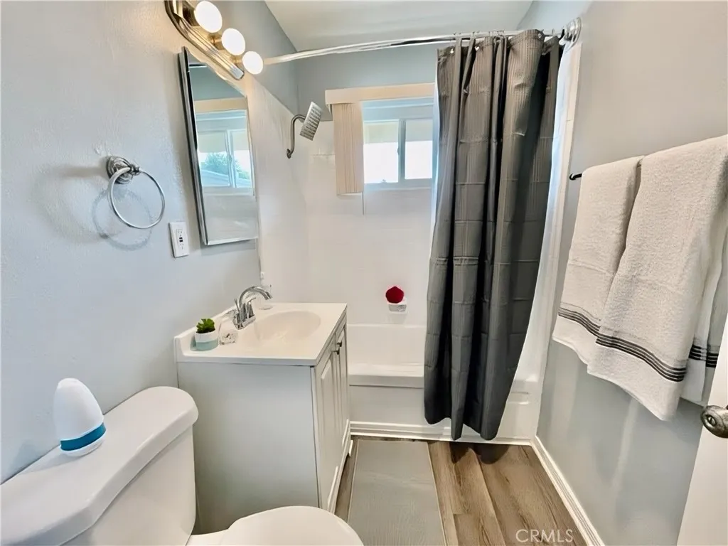 686 E Cottonwood Unit 6, Palm Springs, CA 92262 - Photo 5 of 24, Palm Springs, CA