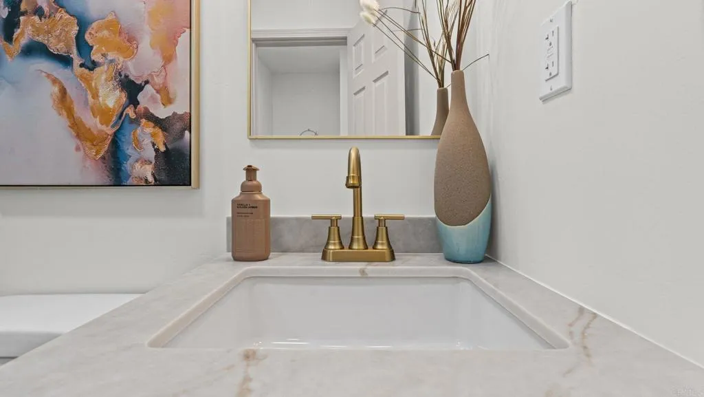 https://cdn.realtyfeed.com/cdn/127/306768973/86aa3e29bc498dff904f22c2b4534151.webp