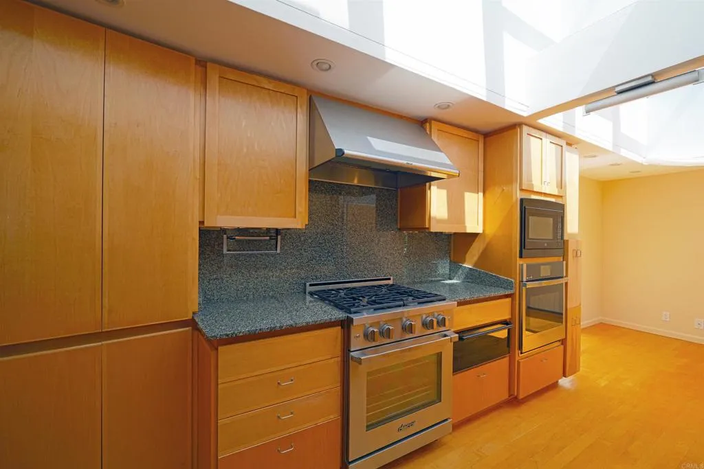 Photo #13: PTP2605345 Listing: Photo #13
