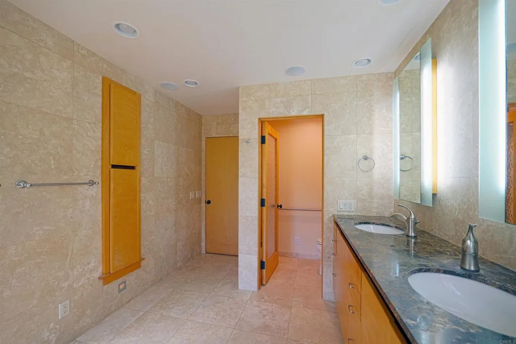 Photo #25: PTP2605345 Listing: Photo #25
