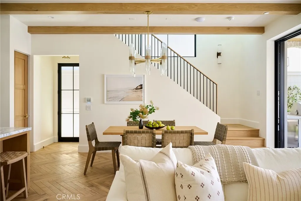 409 Bayview Drive, Manhattan Beach, CA 90266 - Photo 5 of 40, Manhattan Beach, CA