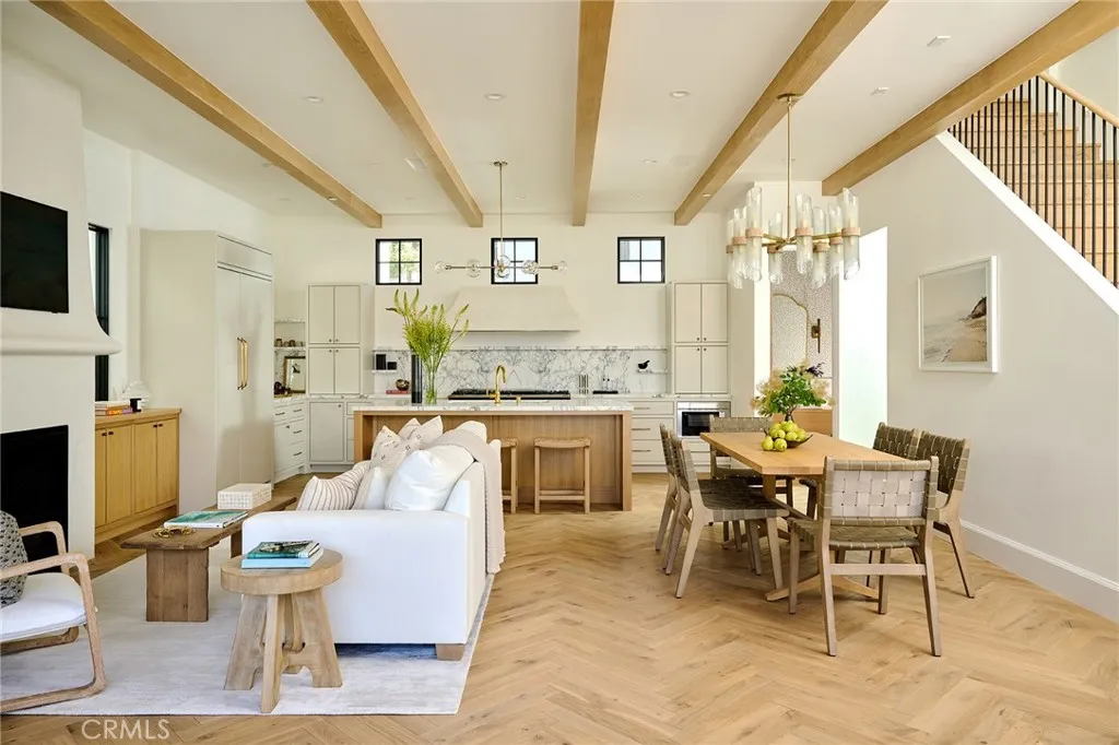 409 Bayview Drive, Manhattan Beach, CA 90266 - Photo 4 of 40, Manhattan Beach, CA