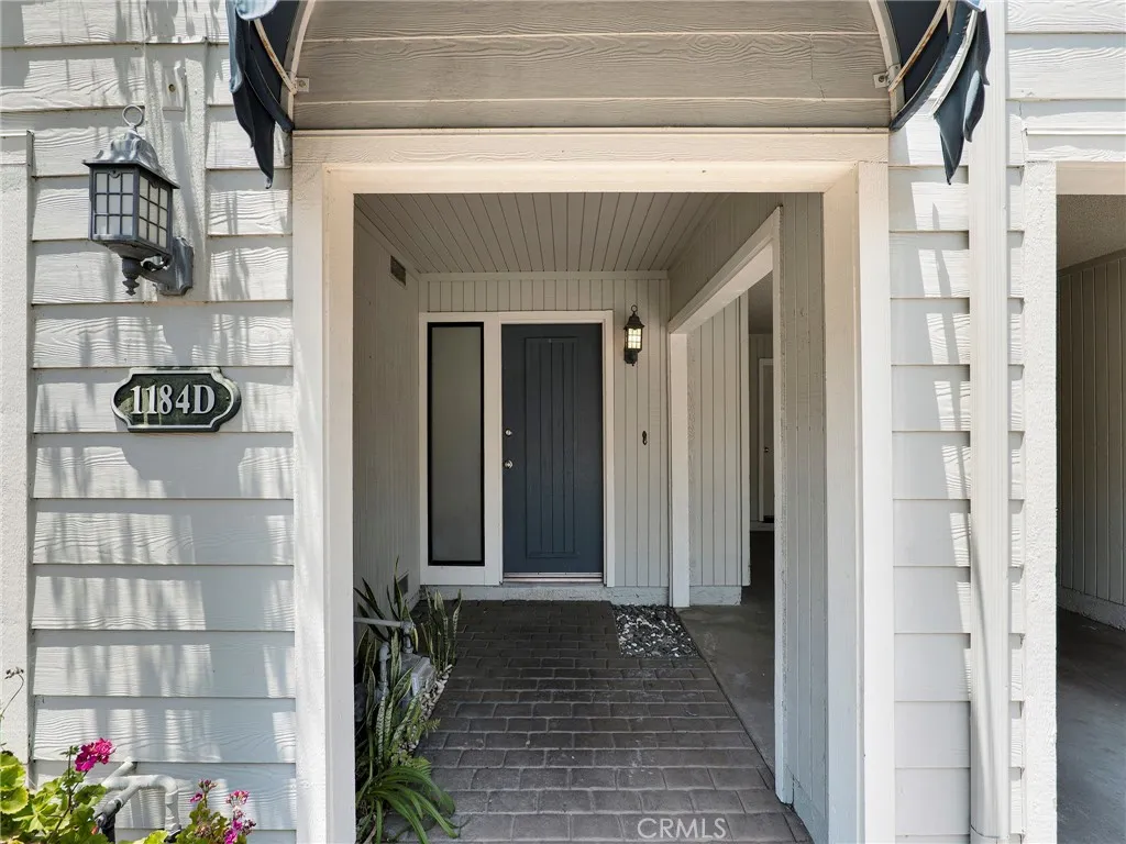 1184 S Westlake Unit D, Westlake Village, CA 91361 - Main photo, Westlake Village, CA