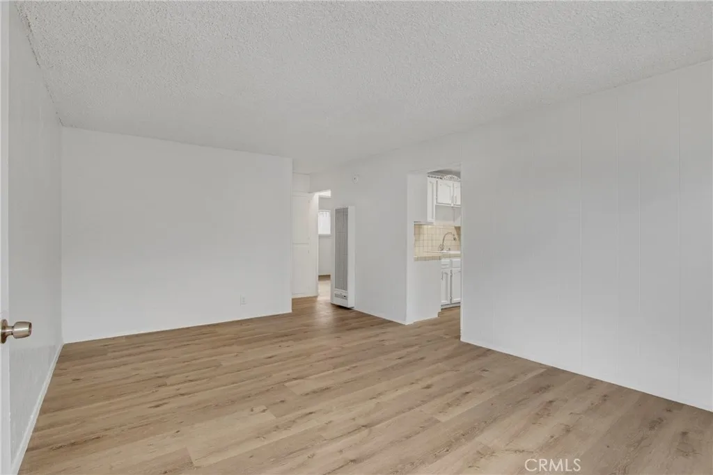 506 S Kern Avenue, Los Angeles, CA 90022 - Photo 4 of 34, Los Angeles, CA