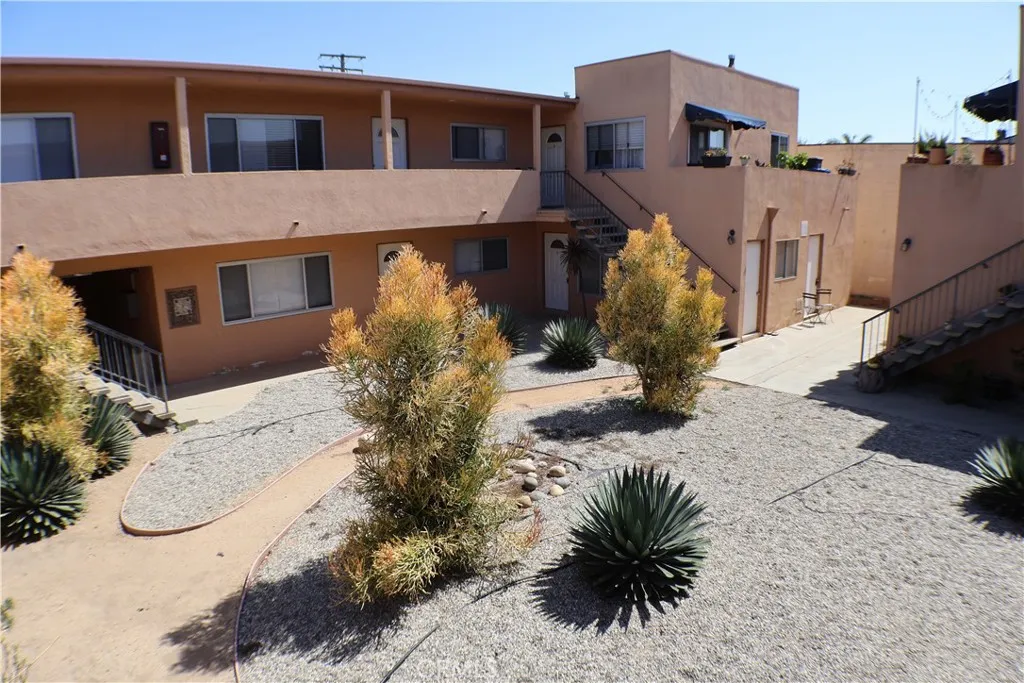 21024 Reynolds Drive Unit 2, Torrance, CA 90503 - Photo 2 of 18, Torrance, CA