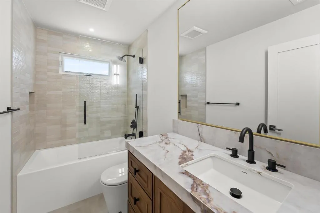 https://cdn.realtyfeed.com/cdn/127/306769052/f4bb783b1df2979b1f1a6f0bffecd1b8.webp