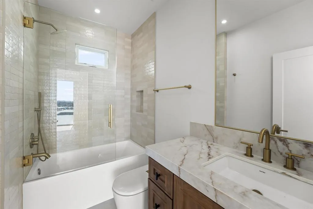 https://cdn.realtyfeed.com/cdn/127/306769052/f5a646906569446cbd25c336a66665cc.webp