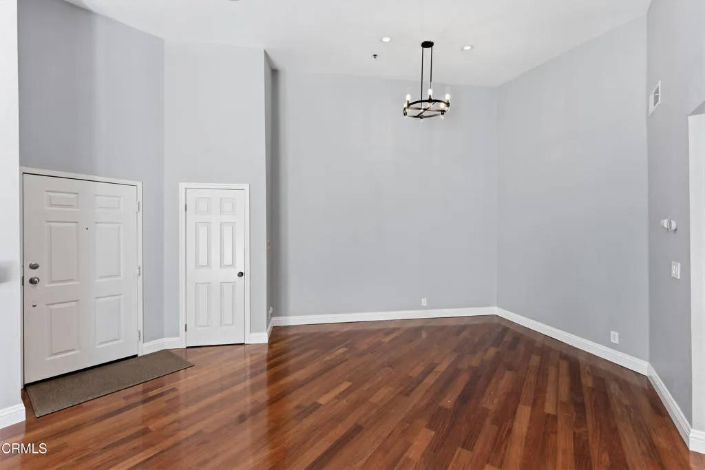 5728 Oak Bend Lane Unit 312, Oak Park, CA 91377 - Photo 4 of 34, Oak Park, CA