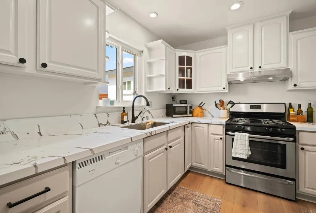 Photo #12: PTP2605356 Listing: Photo #12