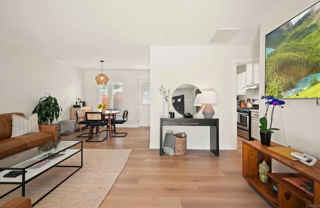 Photo #4: PTP2605356 Listing: Photo #4