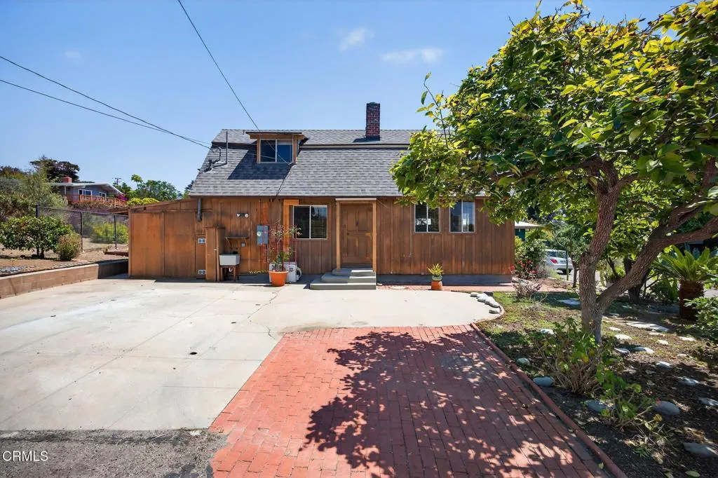 5433 Beckford Street