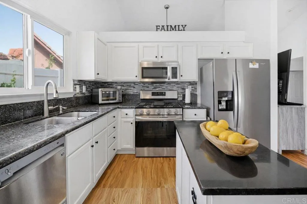 25520 Sun City Boulevard, Menifee, CA 92586 - Photo 4 of 20, Menifee, CA