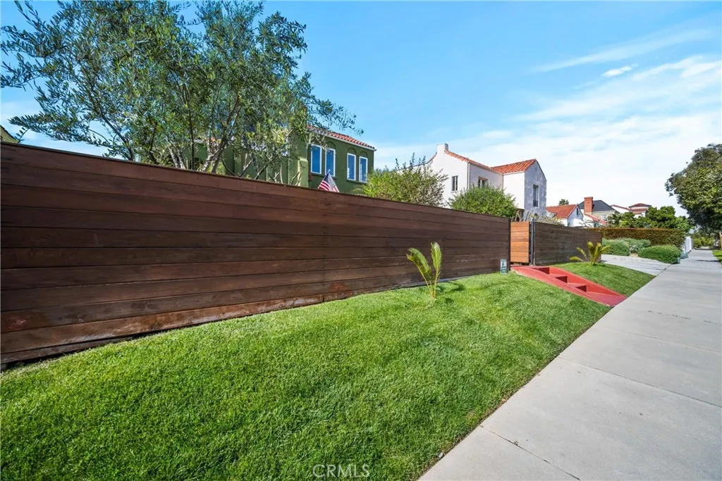 1245 S Hudson Avenue, Los Angeles, CA 90019 - Photo 2 of 38, Los Angeles, CA