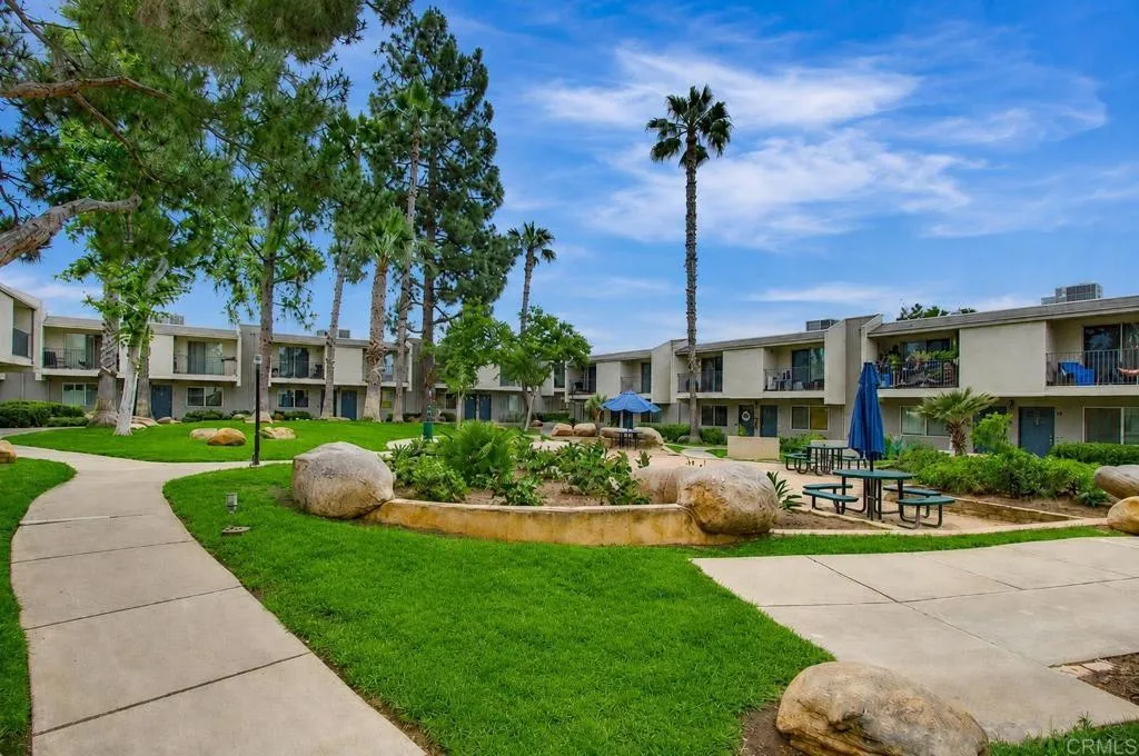 https://cdn.realtyfeed.com/cdn/127/306769207/a7de4f5fbf9d662fd10a40b3d572894f.webp